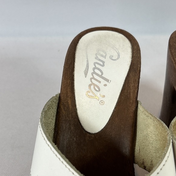 Vintage Candies Chunky Heel Wood Sandal Women's 9 White Leather Straps Studs Y2K - Picture 7 of 13